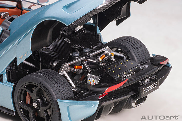 79028 KOENIGSEGG REGERA (HORIZON BLUE)