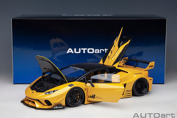 79127 LIBERTY WALK LB SILHOUETTE WORKS HURACAN GT (METALLIC YELLOW)
