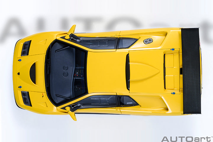 79138 LAMBORGHINI DIABLO GTR (SUPERFLY YELLOW)