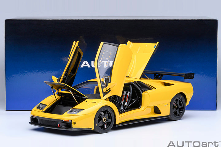 79138 LAMBORGHINI DIABLO GTR (SUPERFLY YELLOW)