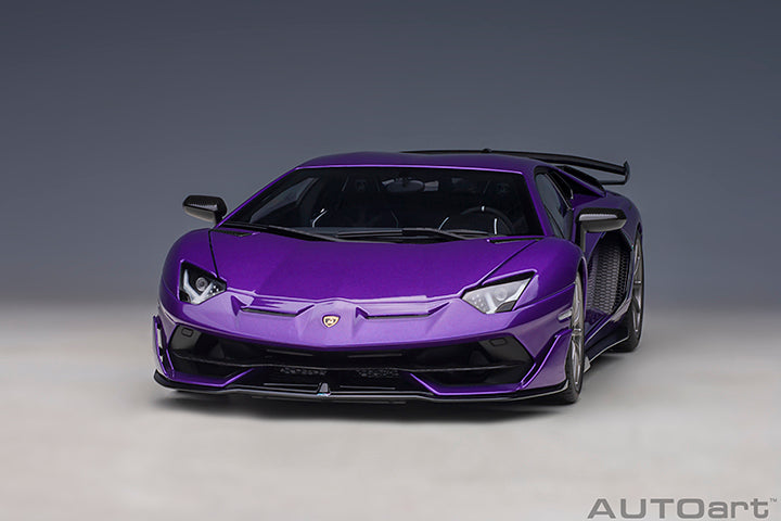 79179 LAMBORGHINI AVENTADOR SVJ (VIOLA PASIFAE/PEARL PURPLE)