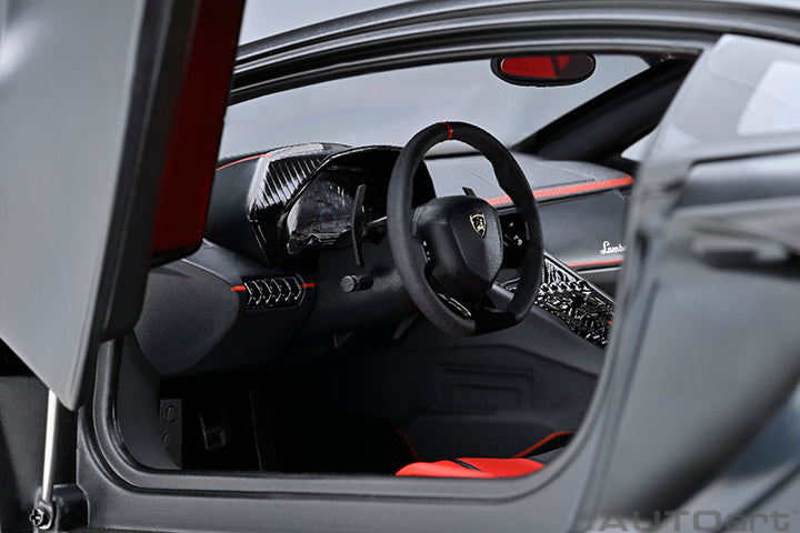 79219 LAMBORGHINI AVENTADOR SVJ (NERO NEMESIS/MATT BLACK)