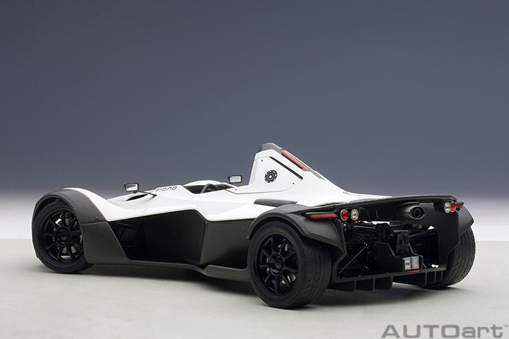 18111 BAC MONO (METALLIC PEARL WHITE)