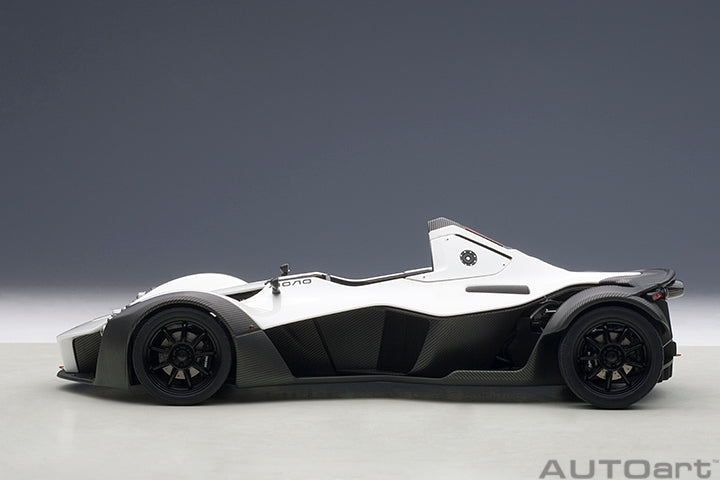 18111 BAC MONO (METALLIC PEARL WHITE)