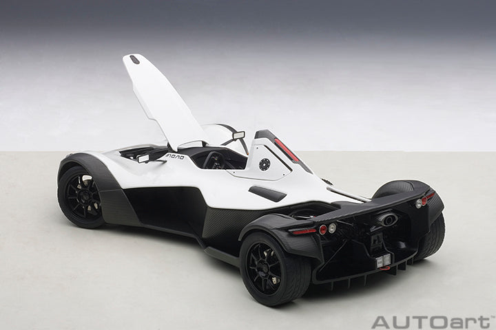 18111 BAC MONO (METALLIC PEARL WHITE)