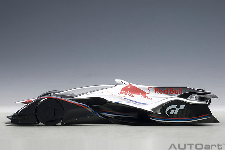 18117 RED BULL X2014 FAN CAR (HYPER SILVER)