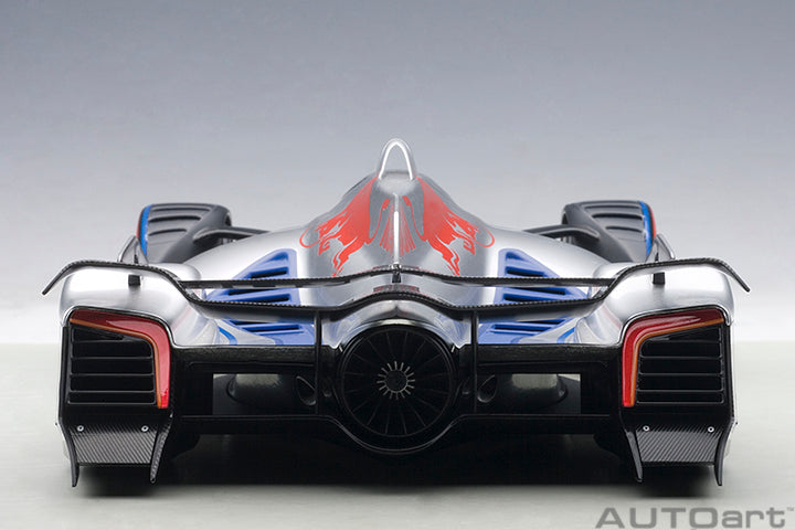 18117 RED BULL X2014 FAN CAR (HYPER SILVER)