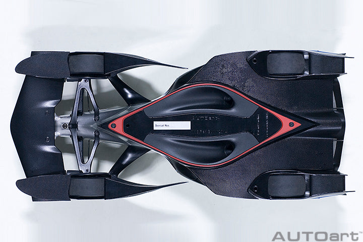 18117 RED BULL X2014 FAN CAR (HYPER SILVER)