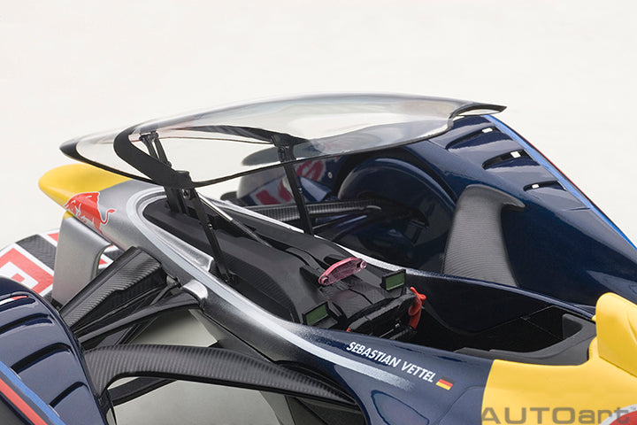 18118 RED BULL X2014 FAN CAR (RED BULL COLOR)
