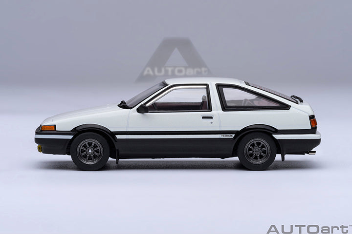 20031 TOYOTA SPRINTER TRUENO (AE86)