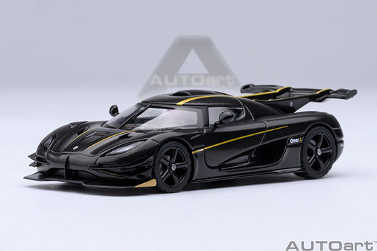 20043 KOENIGSEGG ONE : 1 (CLEAR CARBON FIBER/GOLD STRIPES)