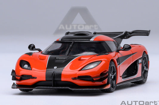 20044  KOENIGSEGG ONE : 1 (LAVA ORANGE/CARBON FIBER/SILVER ACCENTS)