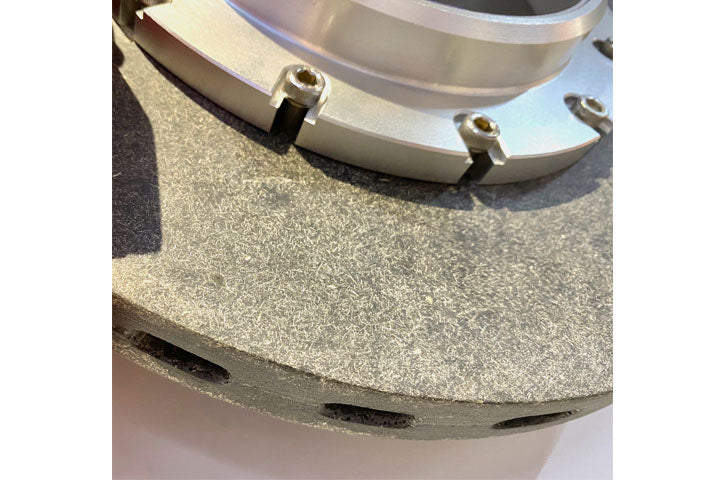 40542 CERAMIC BRAKE DISC CLOCK (YELLOW CALIPER / SILVER CENTRE ) (DIAMETER :320 MM)