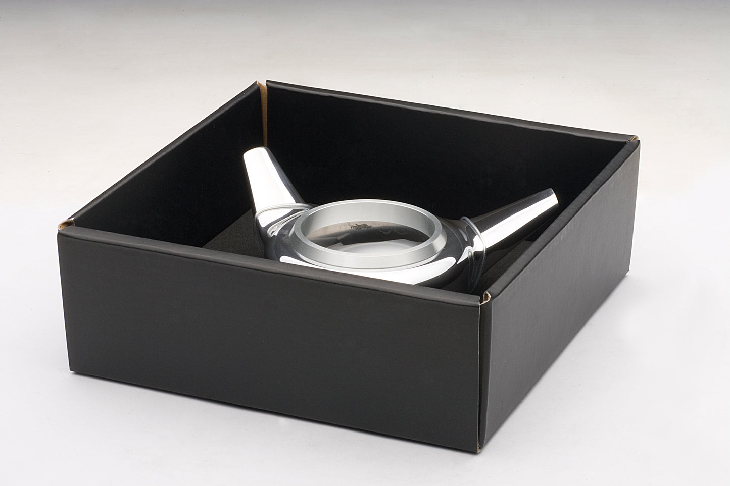 41031 CENTRE LOCK NUT ASHTRAY