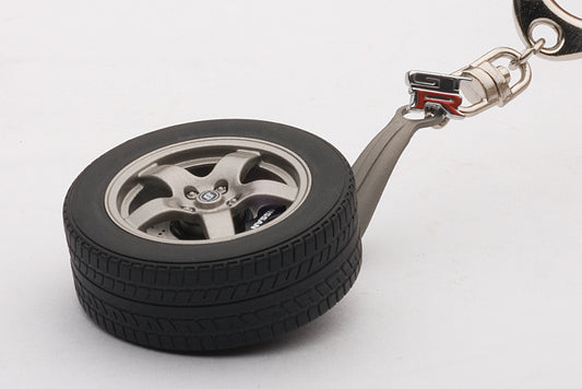 41562 1/18 NISSAN SKYLINE GT-R(R32) WHEEL KEYCHAIN (WITH GT-R EMBLEM HANGED)