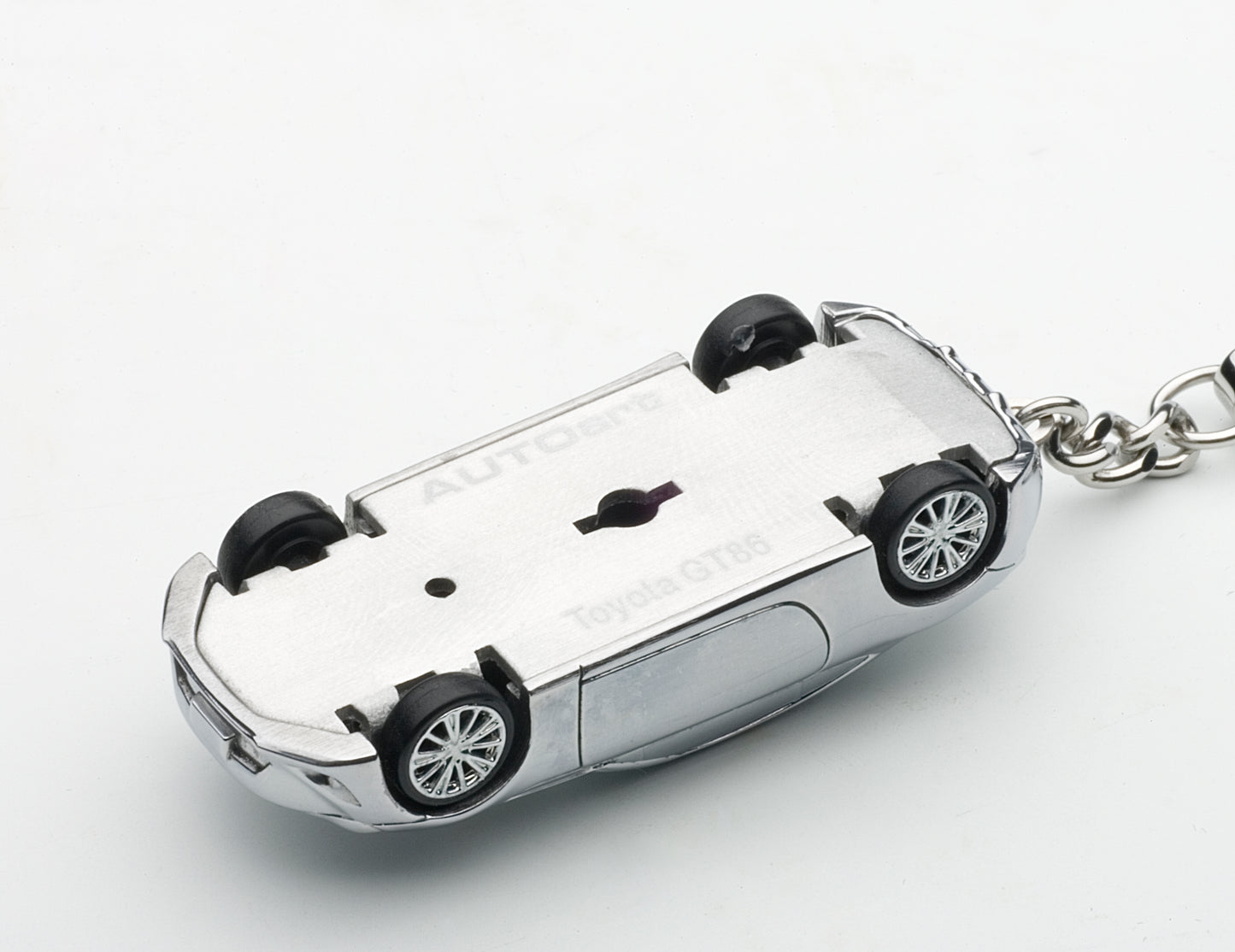 41610-002  1/87 TOYOTA GT86 (ALUMINM CAR KEYCHAIN) - For European market