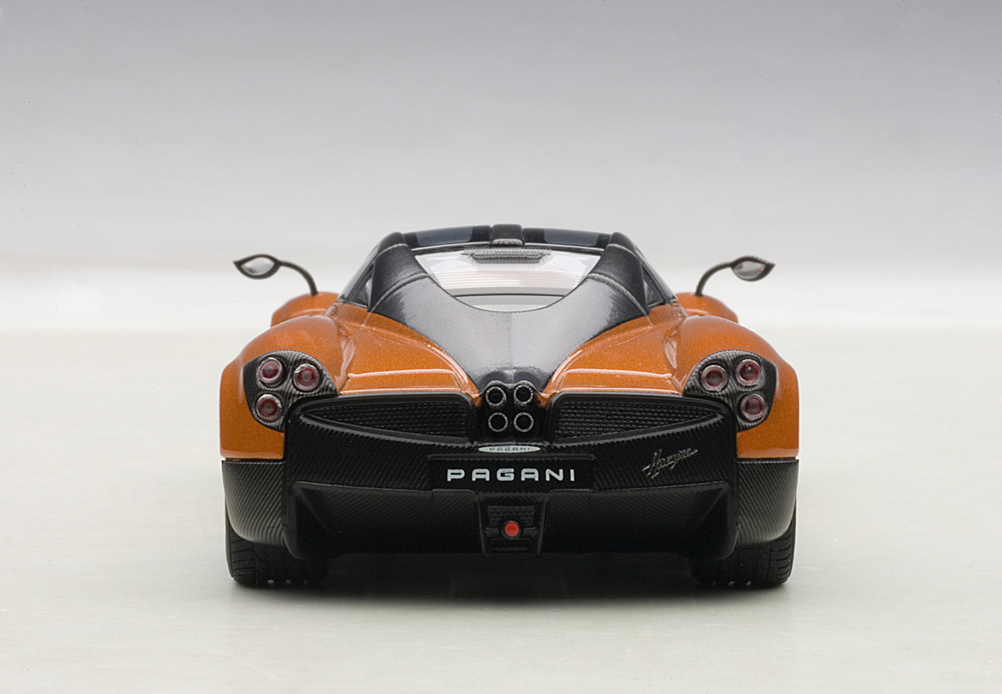 58207 PAGANI HUAYRA (BRONZE)