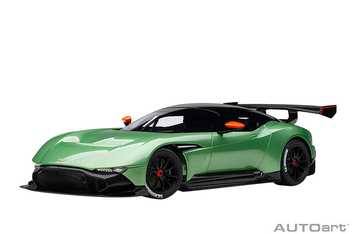 70263 ASTON MARTIN VULCAN (APPLE TREE GREEN METALLIC)