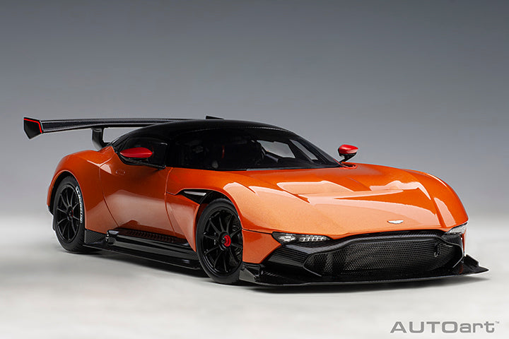 70264 ASTON MARTIN VULCAN (MADAGASCAR ORANGE)