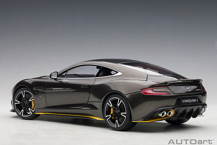 70273 ASTON MARTIN VANQUISH S 2017 (KOPI BRONZE/SPEED YELLOW LIVERY)