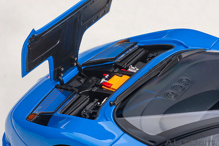 70917 BUGATTI EB110 SS (FRENCH RACING BLUE)