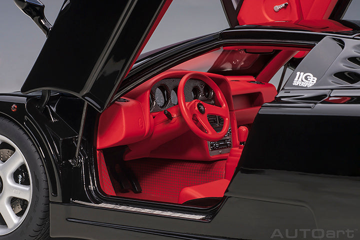 70919 BUGATTI EB110 SS (NERO VERNICE/BLACK)