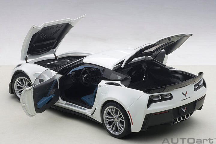 71261 CHEVROLET CORVETTE C7 Z06 (ARCTIC WHITE)