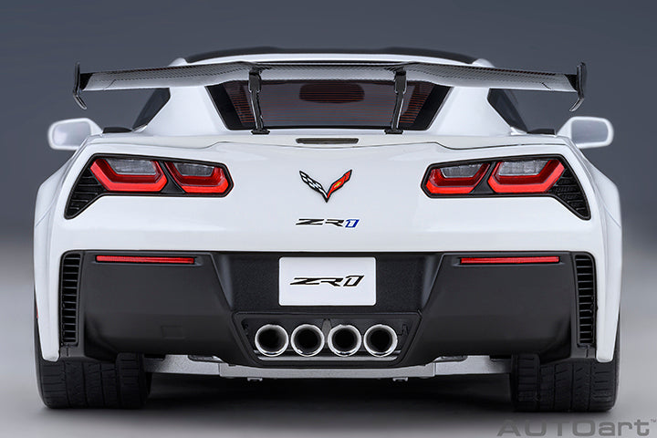 71270 CHEVROLET CORVETTE C7 ZR1 (ARCTIC WHITE)