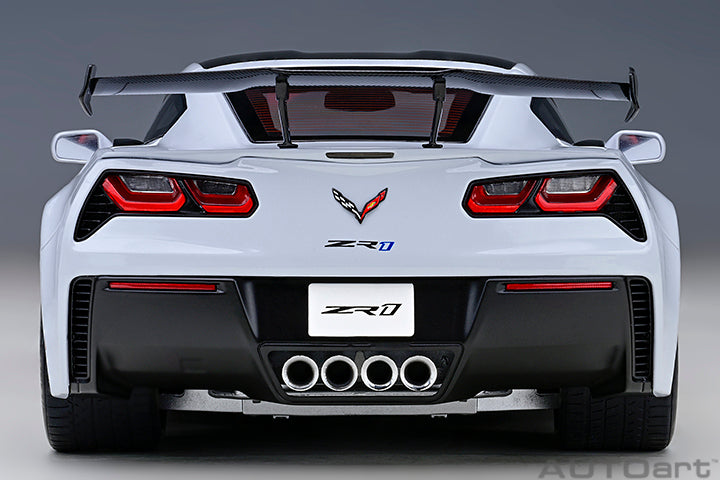 71277 CHEVROLET CORVETTE C7 ZR1 (CERAMIC MATRIX GREY METALLIC)