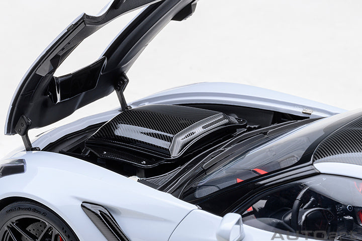71277 CHEVROLET CORVETTE C7 ZR1 (CERAMIC MATRIX GREY METALLIC)