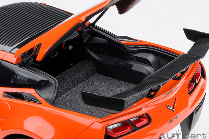 71279 CHEVROLET CORVETTE C7 ZR1 (SEBRING ORANGE TINTCOAT)