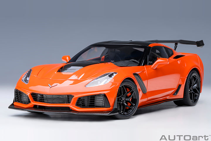 71279 CHEVROLET CORVETTE C7 ZR1 (SEBRING ORANGE TINTCOAT)