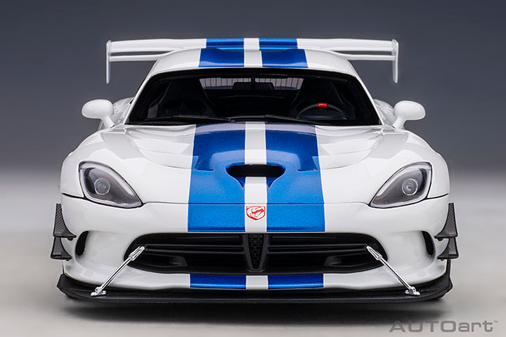 71731 DODGE VIPER GTS-R COMMEMORATIVE EDITION ACR 2017 (WHITE W/ PEARL BLUE STRIPES)
