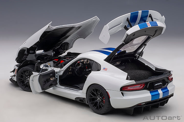 71731 DODGE VIPER GTS-R COMMEMORATIVE EDITION ACR 2017 (WHITE W/ PEARL BLUE STRIPES)