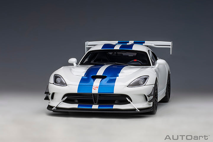 71731 DODGE VIPER GTS-R COMMEMORATIVE EDITION ACR 2017 (WHITE W/ PEARL BLUE STRIPES)