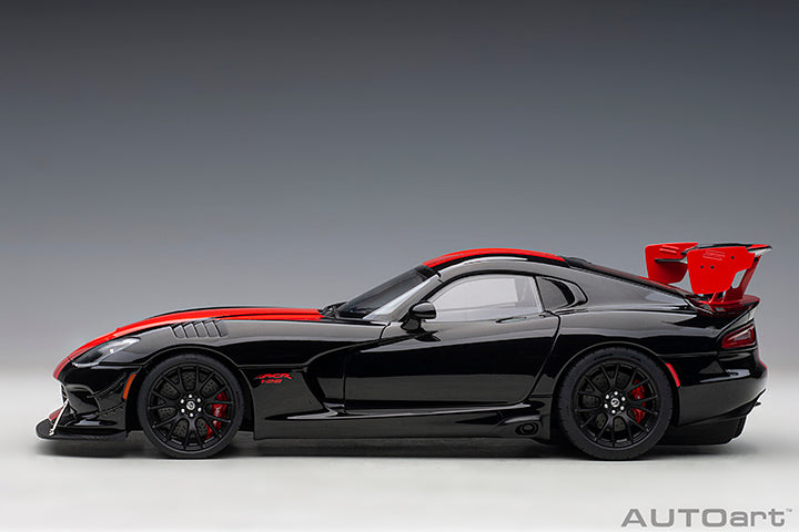 71732 DODGE VIPER 1:28 EDITION ACR 2017 (VENOM BLACK W/ RED STRIPES)