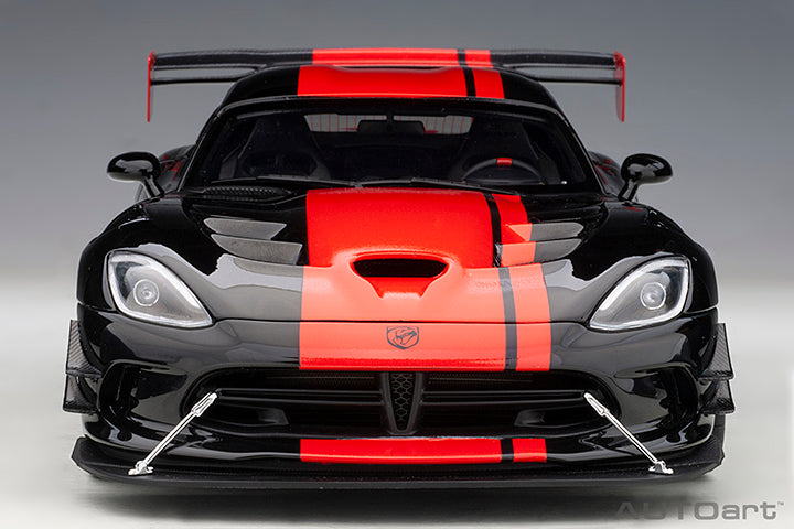 71732 DODGE VIPER 1:28 EDITION ACR 2017 (VENOM BLACK W/ RED STRIPES)