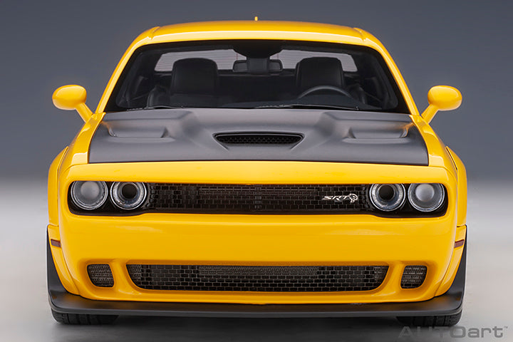 71737 DODGE CHALLENGER SRT HELLCAT WIDEBODY 2018 (YELLOW JACKET/SATIN BLACK PAINTED HOOD)