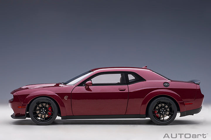 71739 DODGE CHALLENGER SRT HELLCAT WIDEBODY 2018 (OCTANE RED)