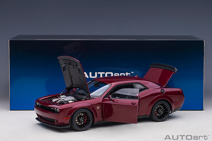 71739 DODGE CHALLENGER SRT HELLCAT WIDEBODY 2018 (OCTANE RED)