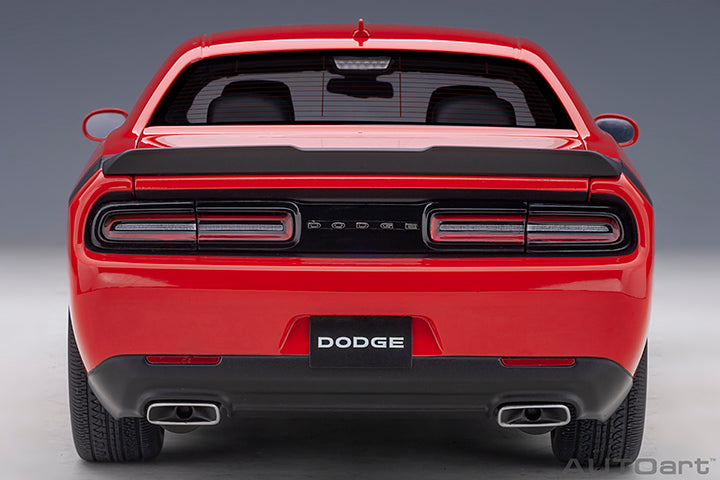 71741 DODGE CHALLENGER 392 HEMI SCAT PACK SHAKER 2018 (TORRED)