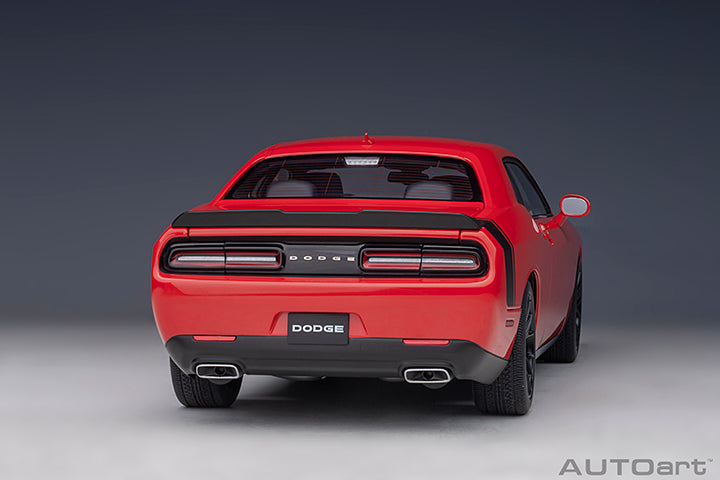 71741 DODGE CHALLENGER 392 HEMI SCAT PACK SHAKER 2018 (TORRED)
