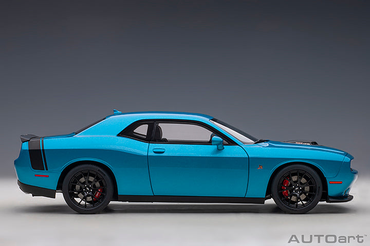 71742 DODGE CHALLENGER 392 HEMI SCAT PACK SHAKER 2018 (B5 BLUE PEARL COAT)
