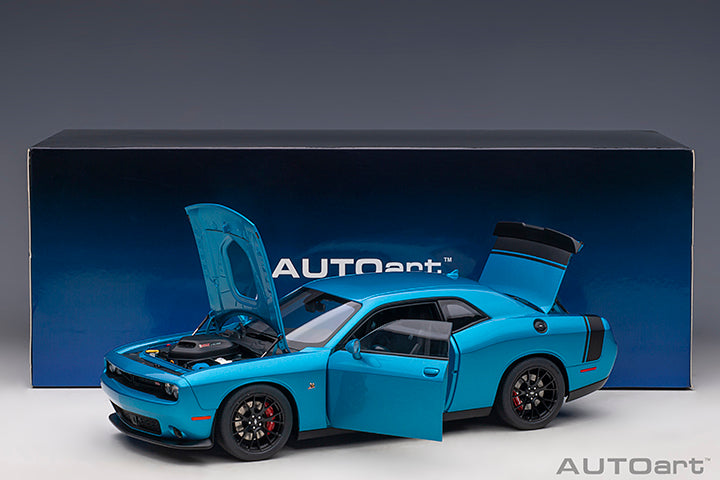 71742 DODGE CHALLENGER 392 HEMI SCAT PACK SHAKER 2018 (B5 BLUE PEARL COAT)