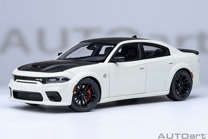 71751 DODGE CHARGER SRT HELLCAT REDEYE JAILBREAK (KNUCKLE WHITE)