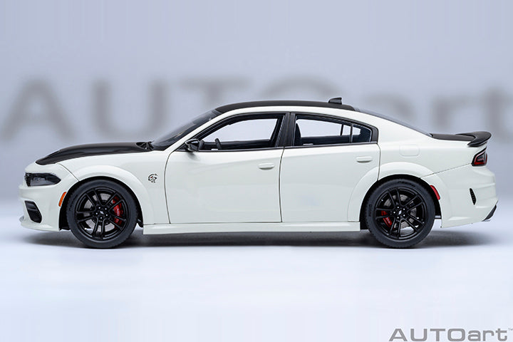 71751 DODGE CHARGER SRT HELLCAT REDEYE JAILBREAK (KNUCKLE WHITE)