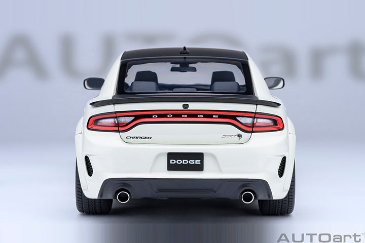 71751 DODGE CHARGER SRT HELLCAT REDEYE JAILBREAK (KNUCKLE WHITE)