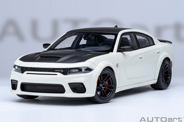 71751 DODGE CHARGER SRT HELLCAT REDEYE JAILBREAK (KNUCKLE WHITE)