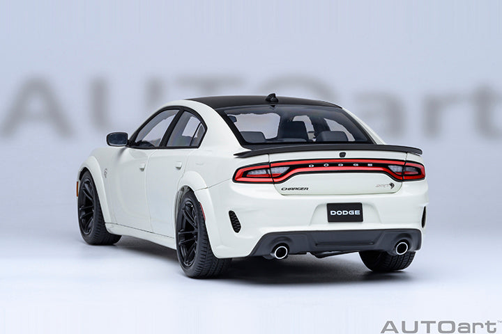 71751 DODGE CHARGER SRT HELLCAT REDEYE JAILBREAK (KNUCKLE WHITE)