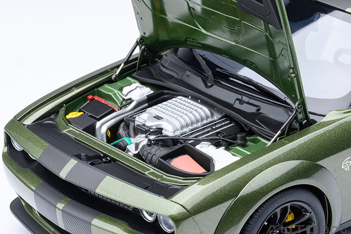 71761 DODGE CHALLENGER SRT JAILBREAK 2022 (F8 GREEN)